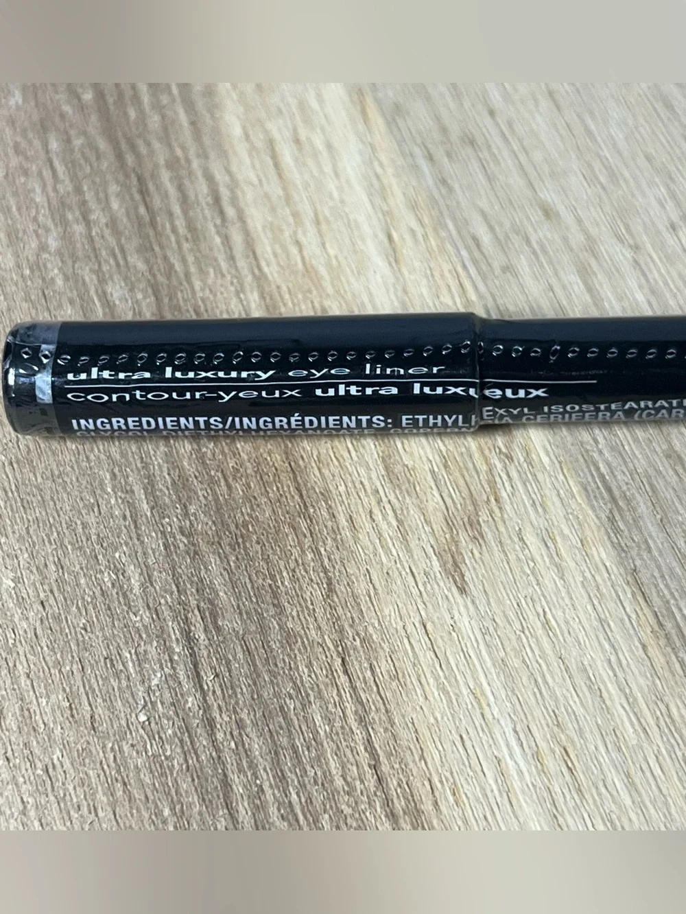 Avon Ultra Luxury Eyeliner - Black